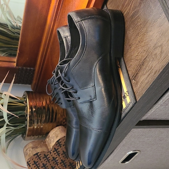 Joseph Abboud men's dress shoes - Picture 6 of 9